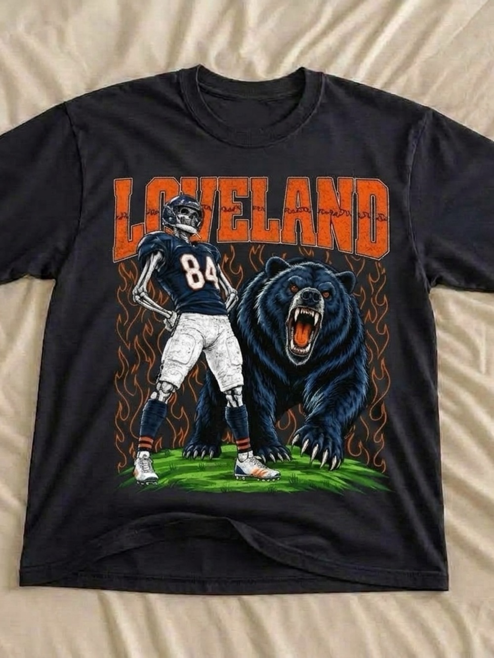 Loveland Football Bear Shirt, Sports team Graphic Tee - Unisex Black